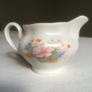 Favolina Made in Poland Creamer.